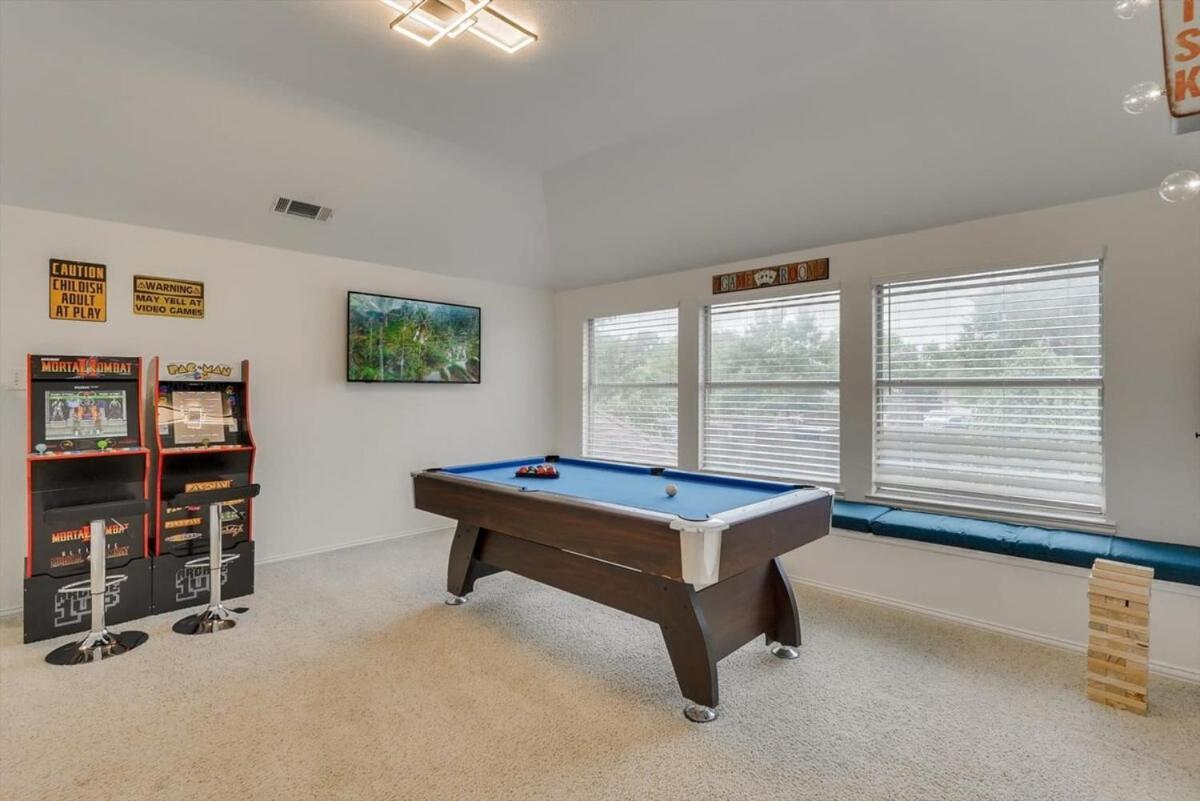 6Br 3,5Ba Home Pool, Hot Tub, Game Room -16 Guests Sachse Exterior foto