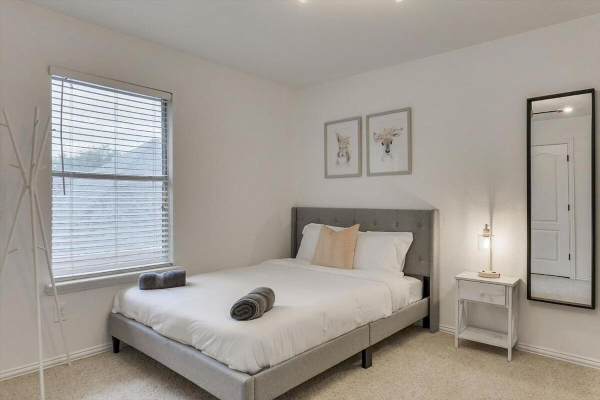6Br 3,5Ba Home Pool, Hot Tub, Game Room -16 Guests Sachse Exterior foto