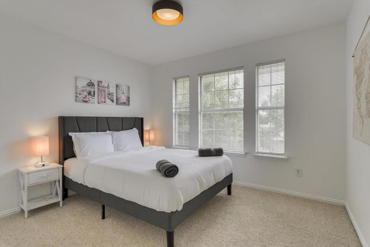 6Br 3,5Ba Home Pool, Hot Tub, Game Room -16 Guests Sachse Exterior foto